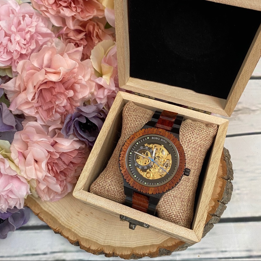 Luxury Ebony & Sandalwood Automatic Kinetic Watch - Picture 5 of 16